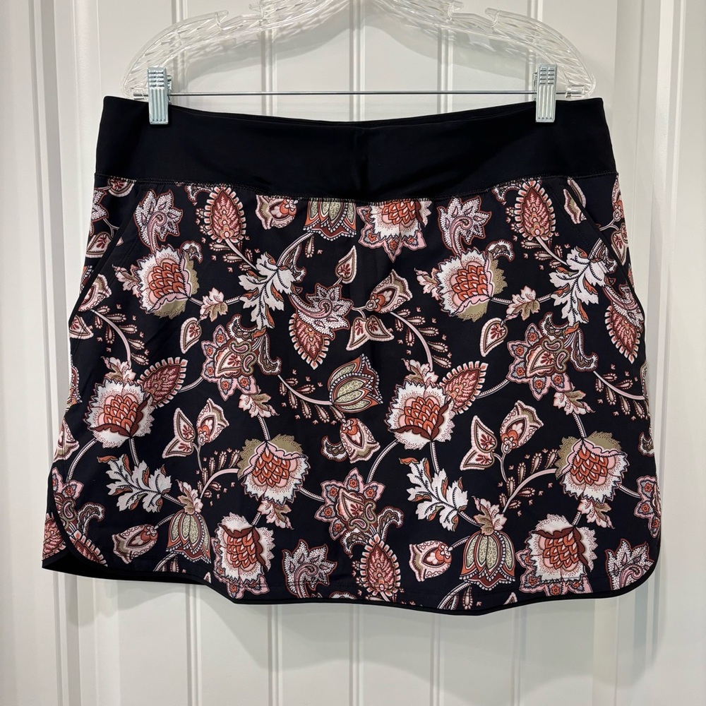Lands’ End Women’s Floral Pattern Swim Skirt W/ Built-In Shorts Size 16